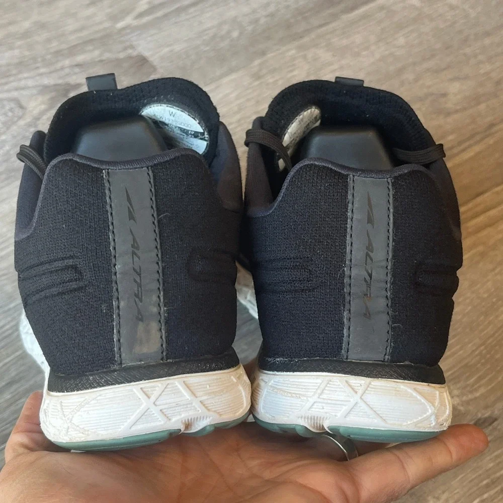 Altra Escalante 2‎ Road Running Shoes Black Womens 9.5 UK 7.5 EU 41 - Picture 5 of 7